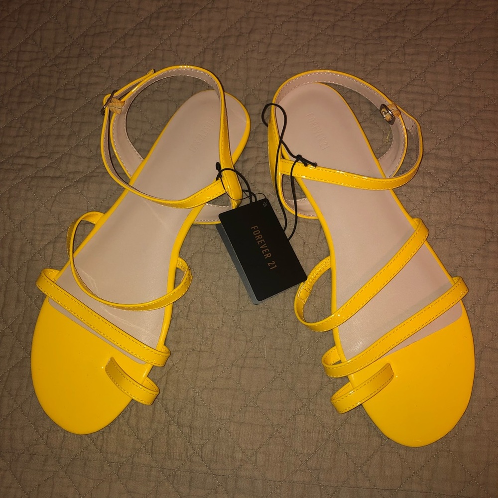 NWT Yellow Sandals